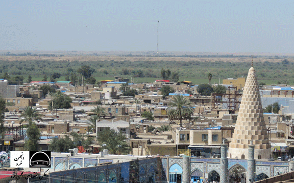 منظره مقبره دانیال نبی و زمین‌های کشاورزی اطراف شوش از فراز تپه آپادانا